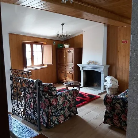 Сasa de vacaciones Casa Da Souropires *